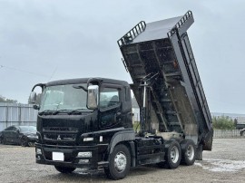 平成27年式・三菱Sグレート・ダンプ・8700kg ・距離49万㌔・F7・380馬力・ワンオーナー